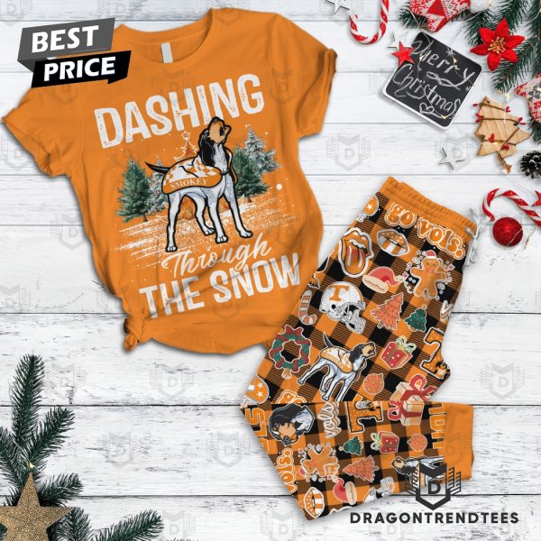 Tennessee Volunteers – Dashing Through The Snow Pajamas Set