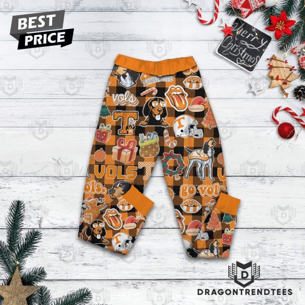 Tennessee Volunteers – Dashing Through The Snow Pajamas Set